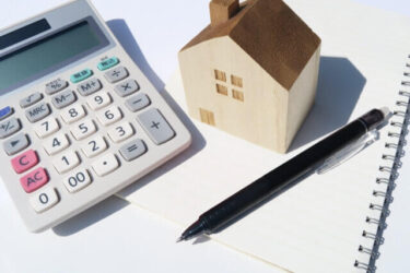 住宅ローンには10年固定金利などの長期固定金利での借入がおすすめ?変動金利との選択に迷ったら確認して欲しいこと